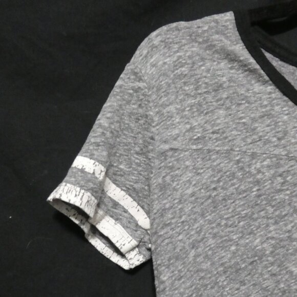 AMERICAN EAGLE OUTFITTERS | small | Short Sleeve Crew Neck Shirt With Stripes - Picture 3 of 16